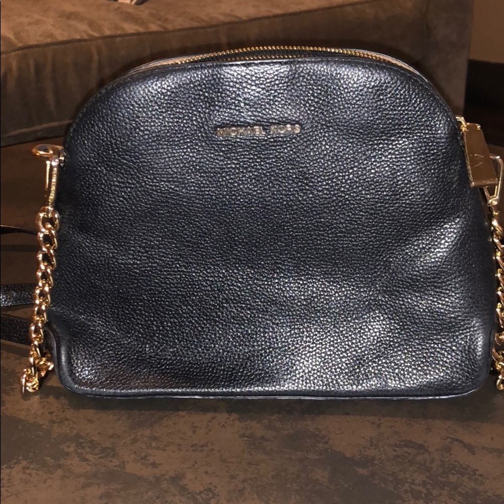Michael kors crossbody
